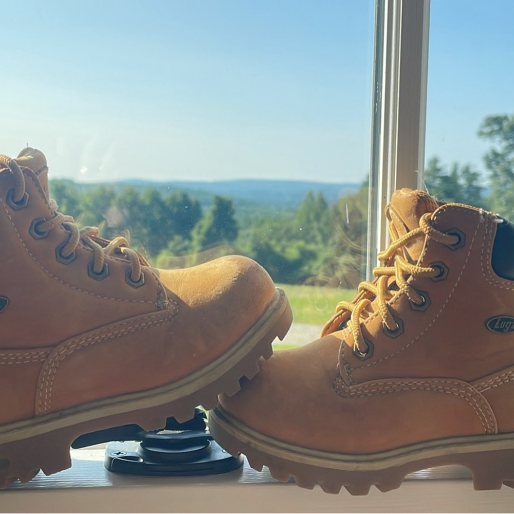 Lugs toddler size 7 boot 🥾
